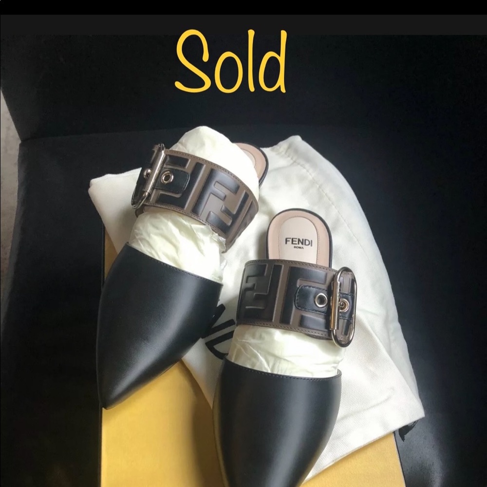 Fendi Sabot Leather Mules With FF Strap